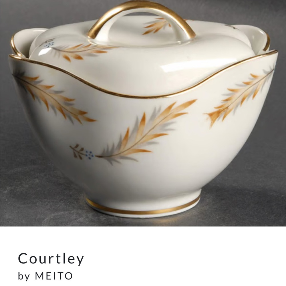 Meito Norleans Courtley Sugar Bowl & Lid